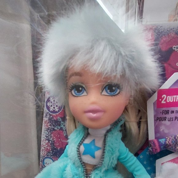BRATZ #SNOWKISSED CHLOE 2015 - Picture 3 of 7